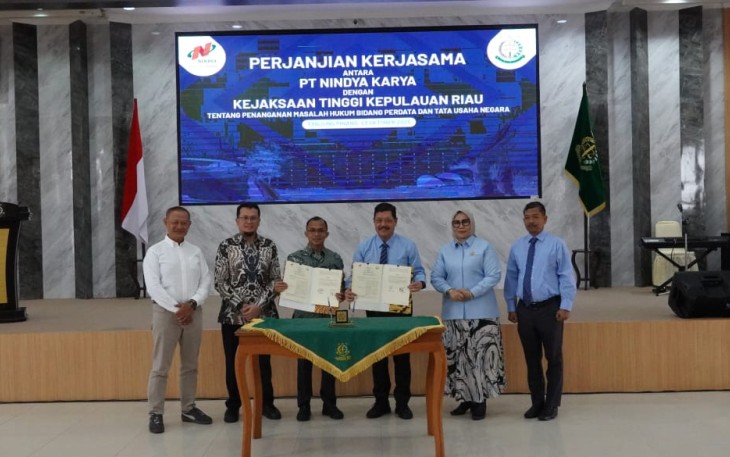 Kejati Kepri dan PT Nindya Karya Tandatangani Perjanjian Kerja Sama Bidang Perdata dan Tata Usaha Negara