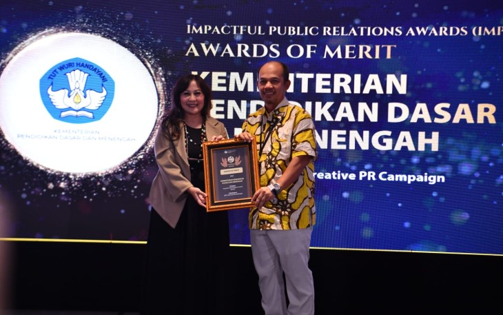 Kemendikdasmen Raih Penghargaan IMPRA 2025 untuk Kampanye “7 Kebiasaan Anak Indonesia Hebat”