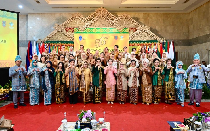 Ketum TP PKK Apresiasi Bazar Amal WIC Ke-56 yang Berkolaborasi dengan UMKM Indonesia