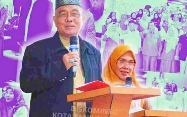 Asisten Pemerintahan dan Kesejahteraan Rakyat Kota Tanjungpinang, Tamrin Dahlan, menghadiri sekaligus membuka secara resmi Bimbingan Teknis (Bimtek) Membaca Nyaring Tahun 2025
