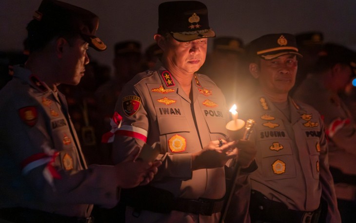 Kapolda Kalimantan Tengah (Kalteng) Irjen Pol Iwan Kurniawan, S.IK., M.Si. memimpin langsung acara renungan kebangsaan dalam rangka apel kasatwil jajaran Polda Kalteng, bertempat di Gedung Graha Bhayangkara, Jl. Tjilik Riwut Km.1, Mapolda setempat
