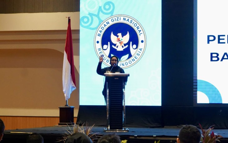 Wakil Kepala Badan Gizi Nasional (BGN) Nanik Sudaryati Deyang, dalam pengarahannya di acara Koordinasi dan Evaluasi Program BGN di Hotel Aston Cirebon, Minggu, (7/12).