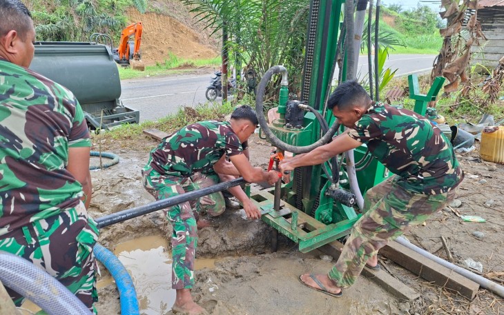 TNI Bangun Sumur Bor di Sejumlah Wilayah Aceh