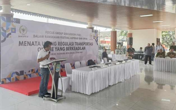 Anggota DPR RI Adian Napitupulu 
