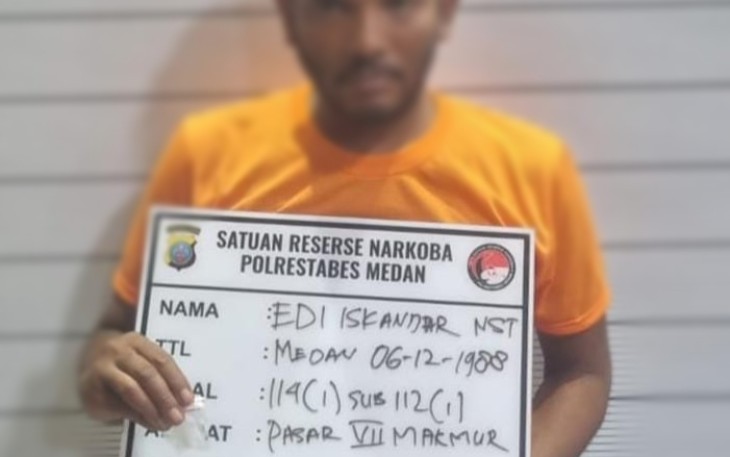 Pelaku Diduga Pengedar Narkotika Jenis Sabu.