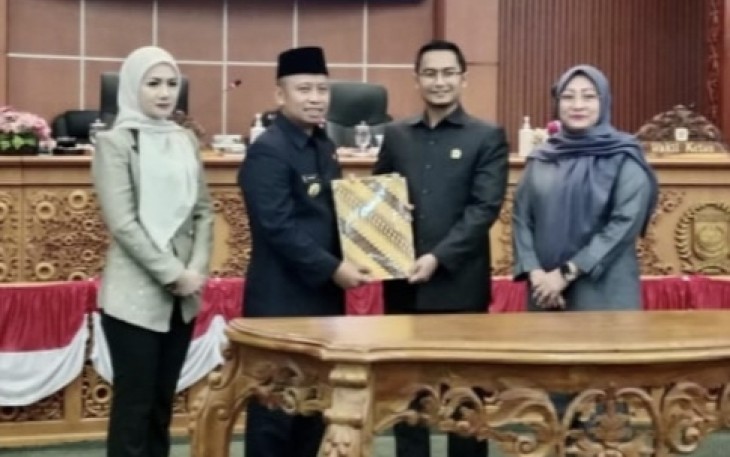 Walikota Depok Supian Suri 