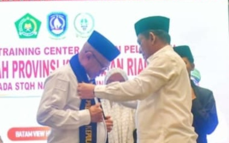 Gubernur Ansar Lepas Kafilah STQH Kepri ke Ajang Nasional di Kendari