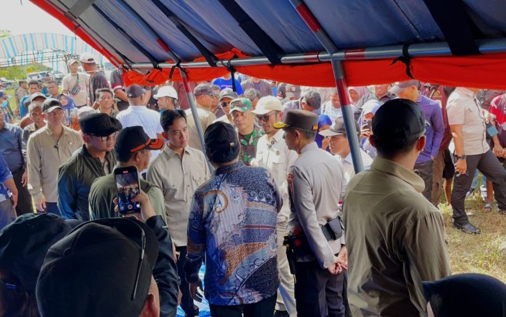 Kapolda Aceh saat Dampingi Wapres Kunjungi Korban Banjir Aceh Singkil