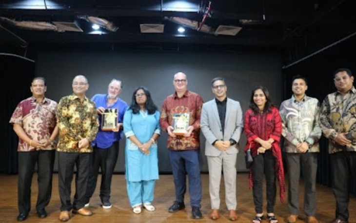 Kedutaan Besar India, IndCham, dan India Club Jakarta Hadirkan Diskusi Buku “Majapahit” & “The Golden Road”
