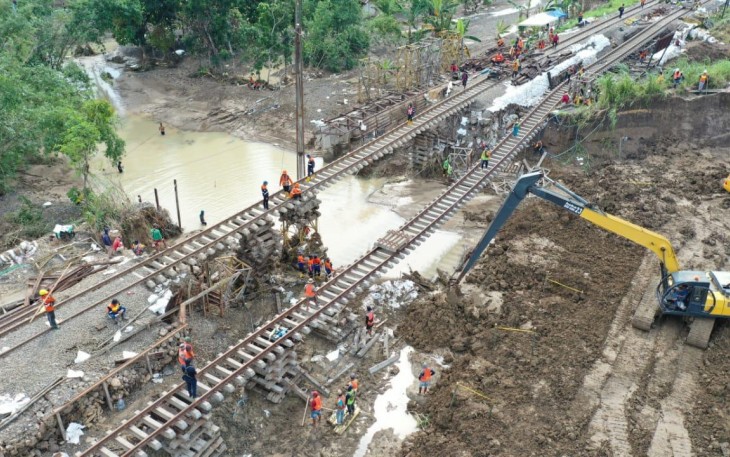 Kementerian PU Lakukan Perbaikan Darurat 3 Lokasi Tanggul Jebol Sungai Tuntang