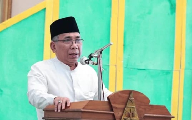 Ketum PBNU KH Yahya Cholil Staquf dalam pembukaan Nasyrussanad dan Musyawarah Transformasi Pesantren di Pondok Pesantren Tebuireng, Kabupaten Jombang, Sabtu (12/7/2025). 
