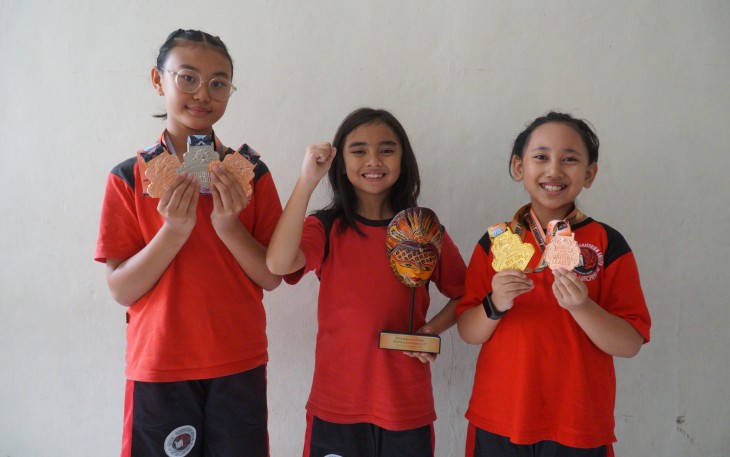 Luar biasa siswa SD Kristen Satya Wacana terus torehkan prestasi membanggakan, baru-baru ini. 