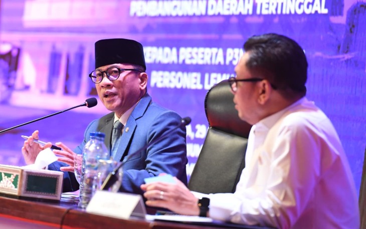 Mendes Yandri saat memberikan kuliah umum kepada peserta Pendidikan Pemantapan Pimpinan Nasional (P3N) Angkatan XXVI Tahun Anggaran 2025 di Auditorium Gadjah Mada, Kantor Lemhannas RI, Rabu (29/10/2025).