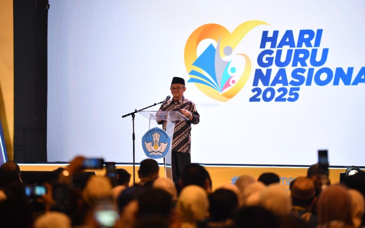 Mendikdasmen Abdul Mu'ti pada acara Apresiasi GTK 2025 yang diadakan di Jakarta, Kamis (27/11).