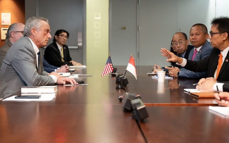 Menkes RI saat melakukan pertemuan bilateral dengan Menkes AS.