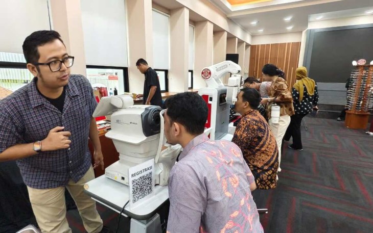 Optik Melawai Gelar Pemeriksaan Mata Gratis untuk Pekerja BRI Region 6/Jakarta 1