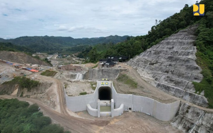 Pembangunan Bendungan Bulango Ulu di Kabupaten Bone Bolango, Provinsi Gorontalo (Sumber: Biro Komunikasi Kementerian Pekerjaan Umum)