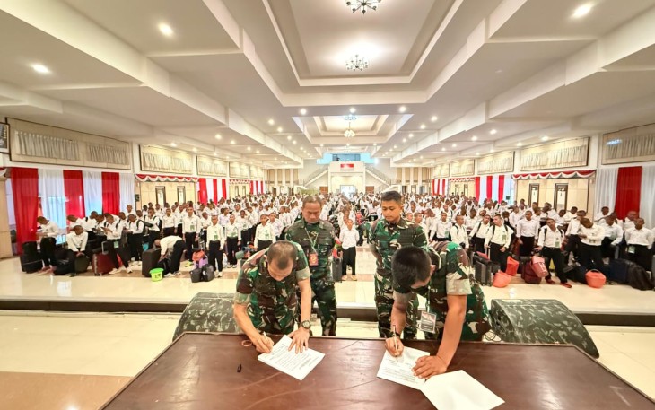 Penandatanganan hasil sidang Panpus Calon Tamtama PK TNI AD Gel. III Ta 2025 Kodam XIII Merdeka
