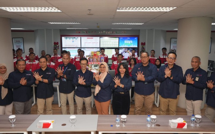 Peninjauan langsung kesiapan infrastruktur dan layanan ke Posko TelkomGroup Siaga NATARU 2025/2026 yang bertempat di wilayah Telkom Regional III, Malang, pada Senin (15/12).