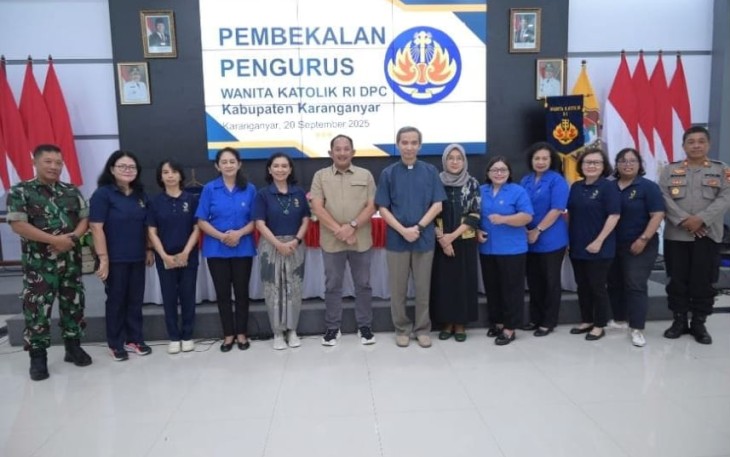 Acara pembekalan pengurus WKRI DPC Kabupaten Karanganyar oleh DPD WKRI Jawa Tengah, di Rumah Dinas Bupati Karanganyar, Sabtu (20/9/2025).