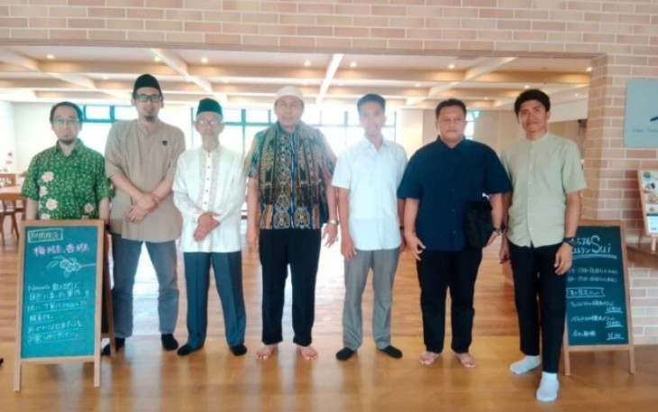 Ketua PP Muhammadiyah Saad Ibrahim saat mengunjungi Jepang