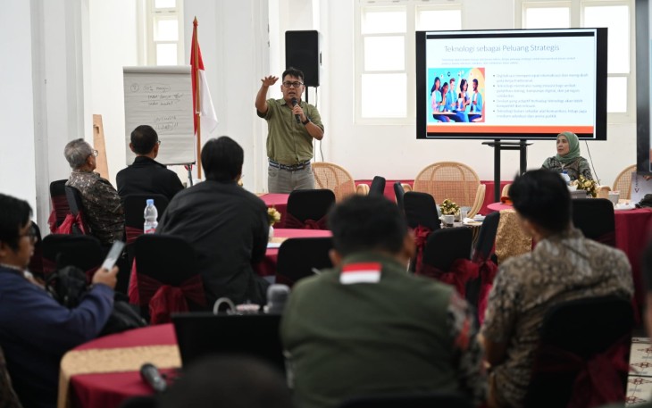 Workshop Literasi Keuangan Serikat Pekerja Universitas Esa Unggul 
