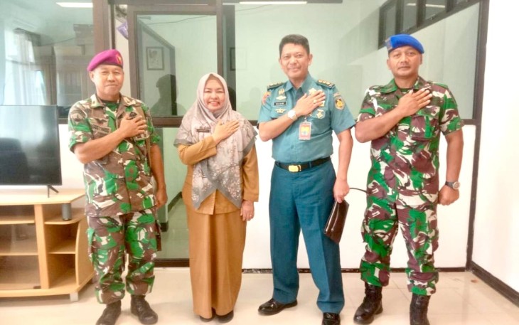 Komandan Lanal Ranai Kolonel Laut (P) Dian Tri Hutanto, S. Kel,.M.M,.CRMP yang diwakili Pasintel Lanal Ranai Mayor Mar Agustinus menerima  kunjungan kerja Letkol Laut (PM) DR Muhamad Firdaus A. Md,. S.H ., M.H., CSBA., CRMP