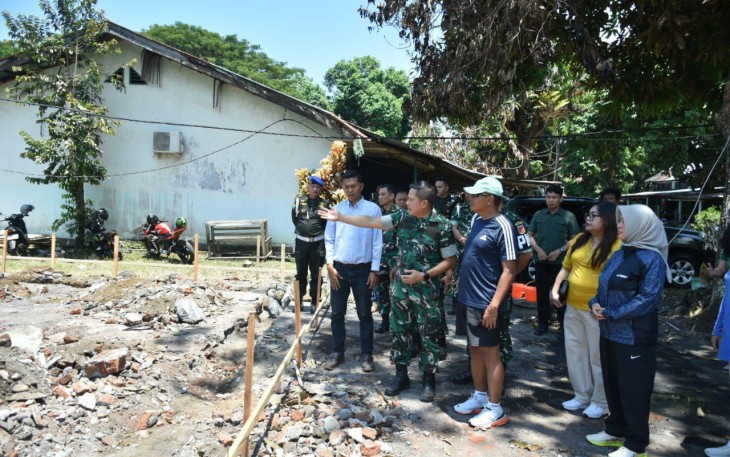 Pangdam XIII/Merdeka Mayjen TNI Suhardi bergerak cepat merespons musibah kebakaran yang melanda Asrama Polisi Militer Kodam XIII/Merdeka di Kota Manado beberapa hari lalu
