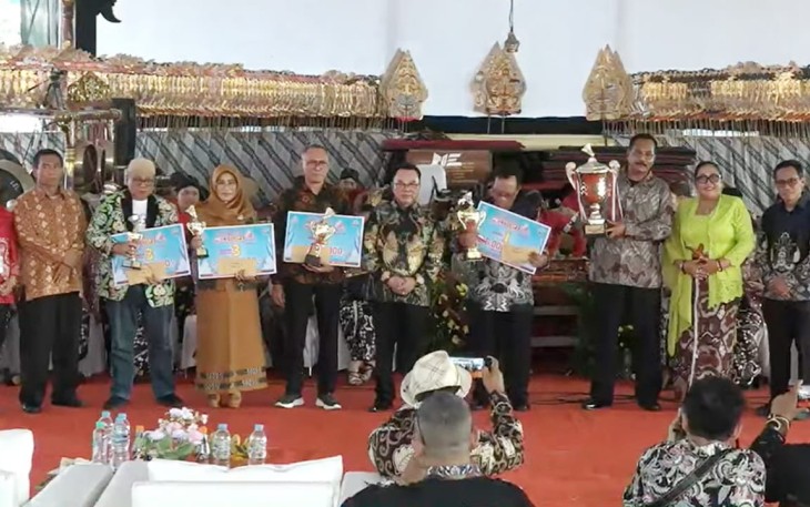 Gubernur Banten dan Bupati Gunungkidul Hadiri HUT IKG Ke 55 Tahun di CBD Mall Ciledug