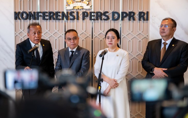 Ketua DPR RI Puan Maharani menyoroti kasus seorang ibu hamil yang ditolak oleh empat rumah sakit di Papua