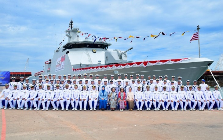 Kasal Pimpin Delivery Ceremony KRI Bung Hatta-370 di Batam 