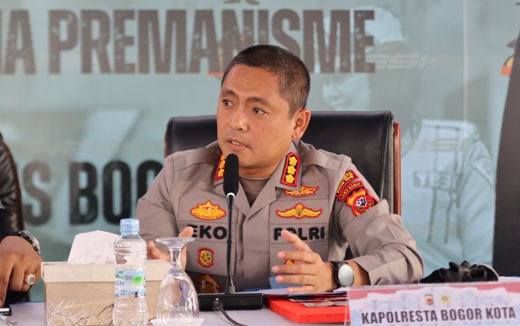 Polres Bogor bersama Polresta Bogor Kota menggelar konferensi pers kasus perampasan motor oleh debt collector (mata elang)