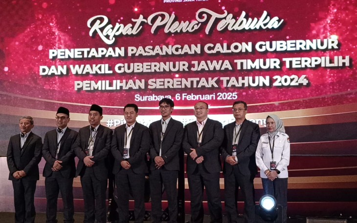 KPU Tetapkan Khofifah-Emil jadi Gubernur dan Wakil Gubernur Jatim Terpilih   