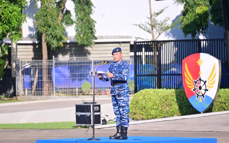 Danlanud Sultan Hasanuddin Bacakan Sambutan Panglima TNI Pada Upacara 17an