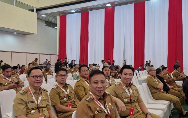 Wali Kota Bitung Hengky Honandar Hadiri Acara Sarasehan Nasional di Gedung MPR RI Jakarta 