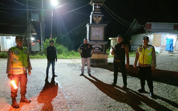 Polsek Belitang III Laksanakan Patroli Ciptakan Kondusifitas Wilayah