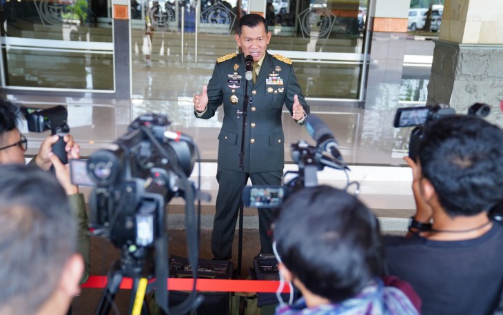 Kapuspen TNI  Brigjen TNI Kristomei Sianturi 