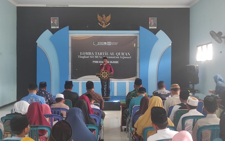 Pembukaan Lomba Tartil tingkat SD/MI se-Kecamatan Arjosari yang bertempat di kantor kecamatan Arjosari, Kabupaten Pacitan, Jumat (15/8/2025).