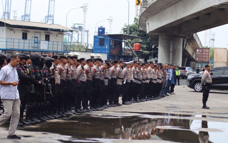 322 personel gabungan dari Polres Pelabuhan Tanjung Priok, Ditsamapta Polda Metro Jaya, Satbrimobda, Dishub, KSOP, PFSO, serta instansi terkait