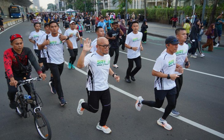 Wamenhaj Dahnil Anzar Simanjuntak bersama Komunitas Sa’i Walk & Run, Jakarta, Minggu (19/4)