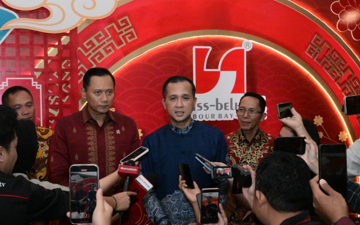 Menteri Iftitah kepada media usai menghadiri acara Perayaan Tahun Baru Imlek 2577 di Batam, Senin (16/2).