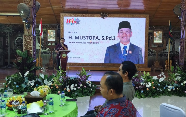 Ketua DPRD Kabupaten Blora Mustopa dalam sarasehan HPN 2026 di pendopo Bupati Blora.