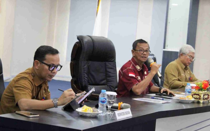 Wawako Raja Ariza saat Pimpin Rakor Monitoring dan Evaluasi PAD