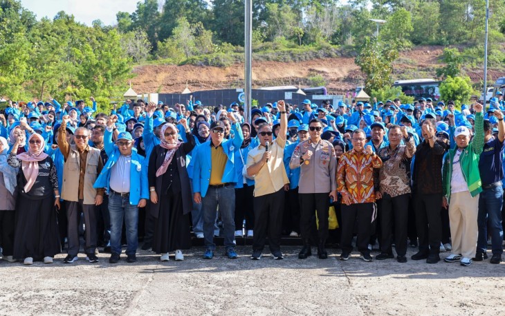 Wagub Nyanyang saat Lepas 1.336 Mahasiswa KKN UMRAH, Siap Mengabdi dan Berkontribusi untuk Masyarakat Kepri
