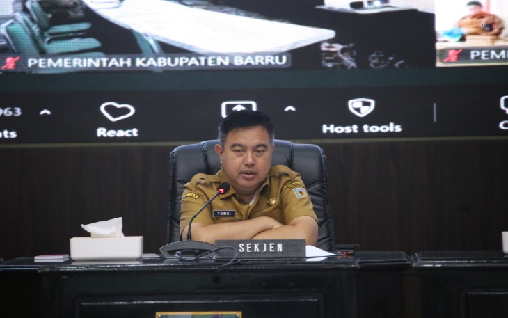 Sekjen Kemendagri Tomsi Tohir di Kantor Kemendagri, Jakarta, Senin (16/3/2026).