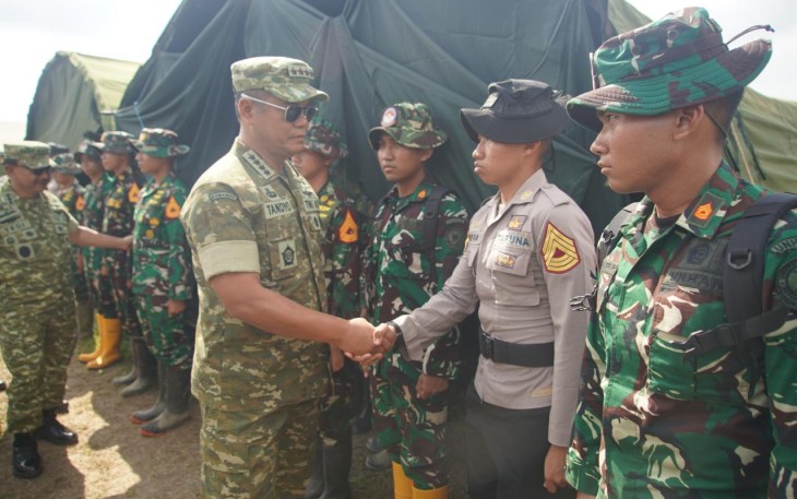 Wakil Panglima TNI dan Gubernur Akpol Tinjau Pemulihan Pascabanjir di Aceh Tamiang