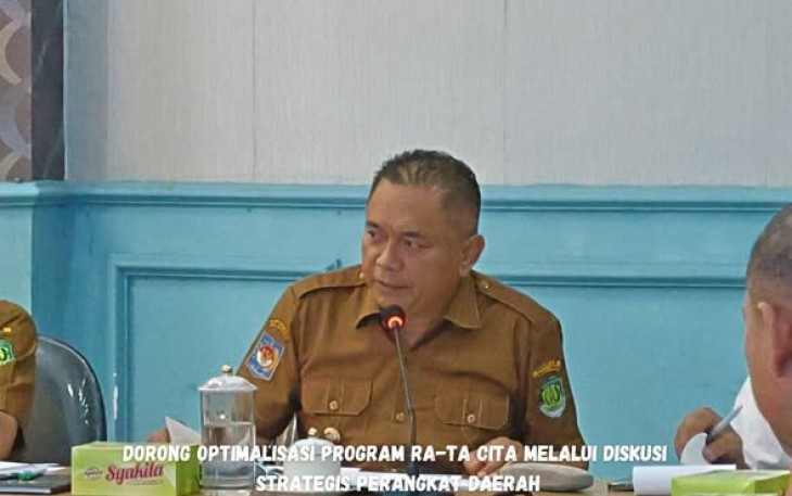 Bupati Bengkulu Tengah Drs. Rachmat Riyanto, S.T., M.AP 
