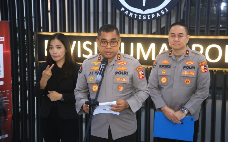 Kepala Divisi Humas Polri, Johnny Eddizon Isir.