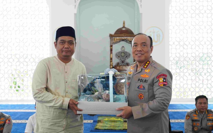 Kepala Desa Cibinong Bogor Herry Mulyadi