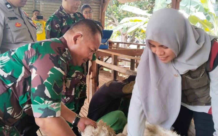 Pendampingan vaksin PMK di wilayah desa binaan 